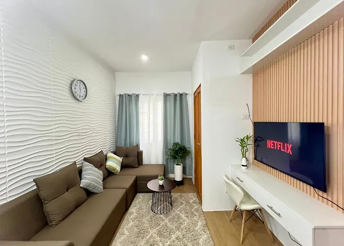 2-bedroom Near Mactan Airport, Fully-furnished, Airport Pickup And Tour Services Apartment Lapu-Lapu City